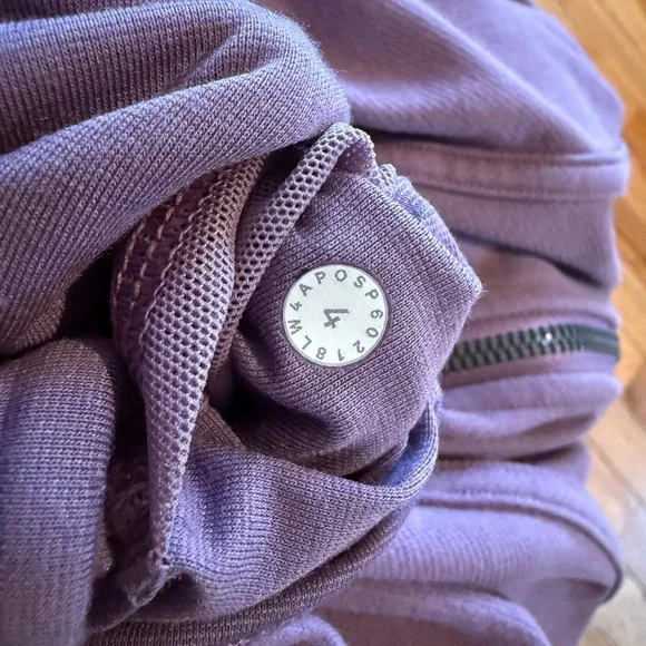 Lululemon Loungeful Cropped Hoodie Sweatshirt Women’s Size 4 Purple - Picture 5 of 13